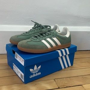 Adidas Samba OG Silver Green NWB